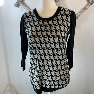 Gap Houndstooth crewneck sweater
